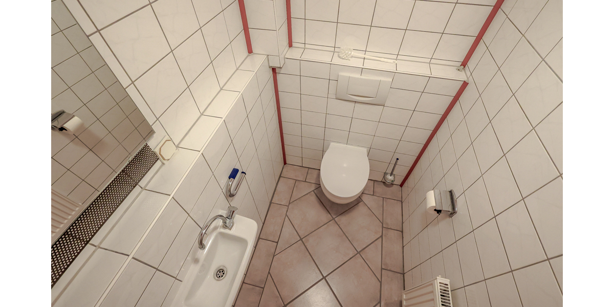 Damen-WC Untergeschoss